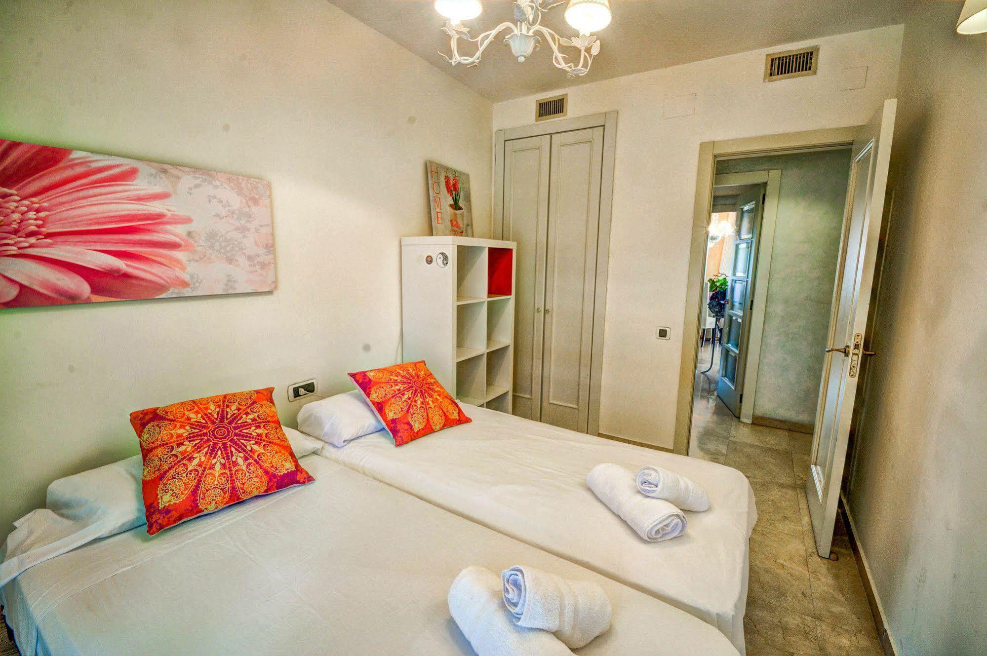 Apartmán Duplex Park De Mar Sitges Exteriér fotografie